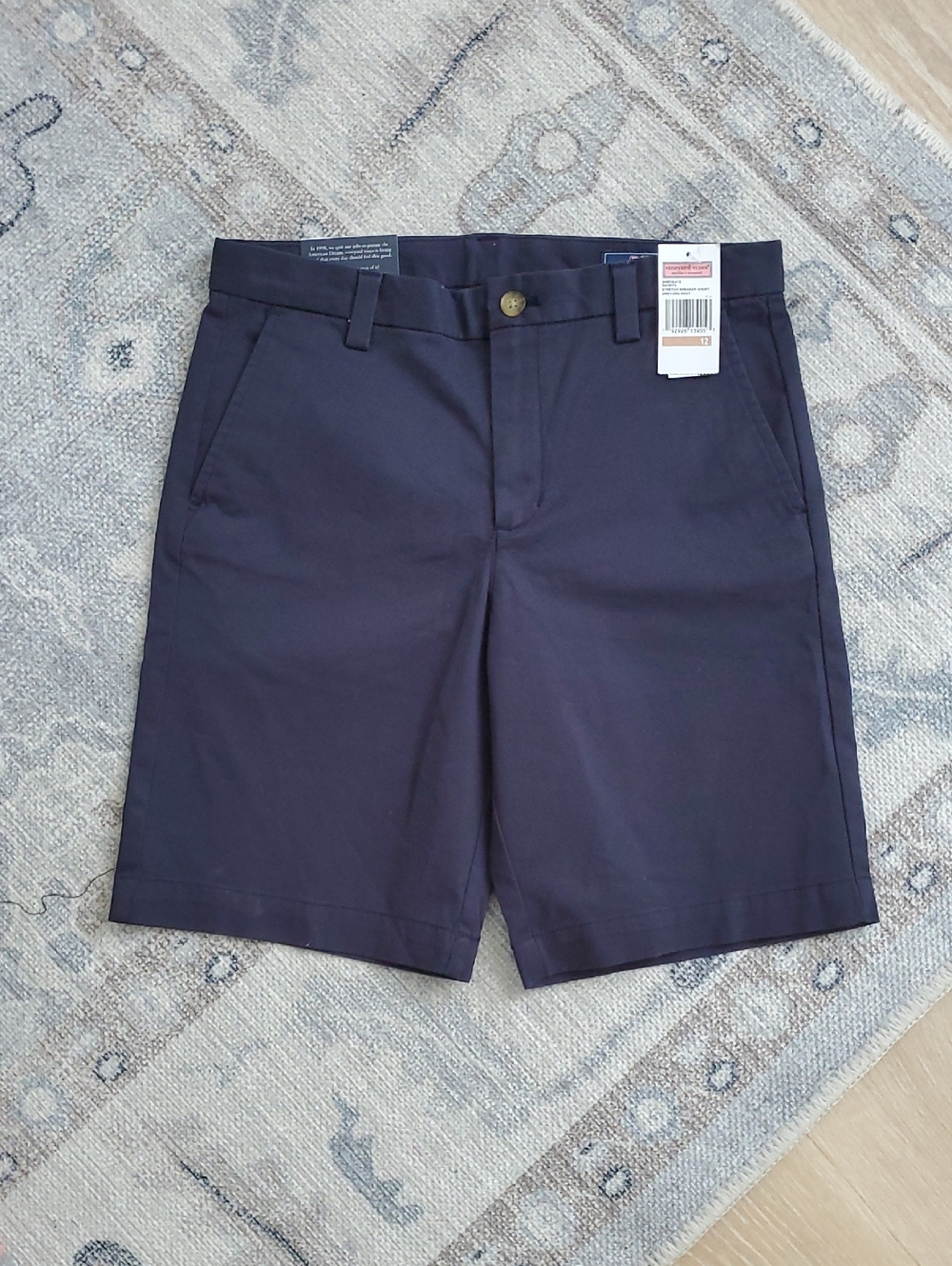 NWT Vineyard Vines Boys Stretch Breaker Shorts Navy Sz12